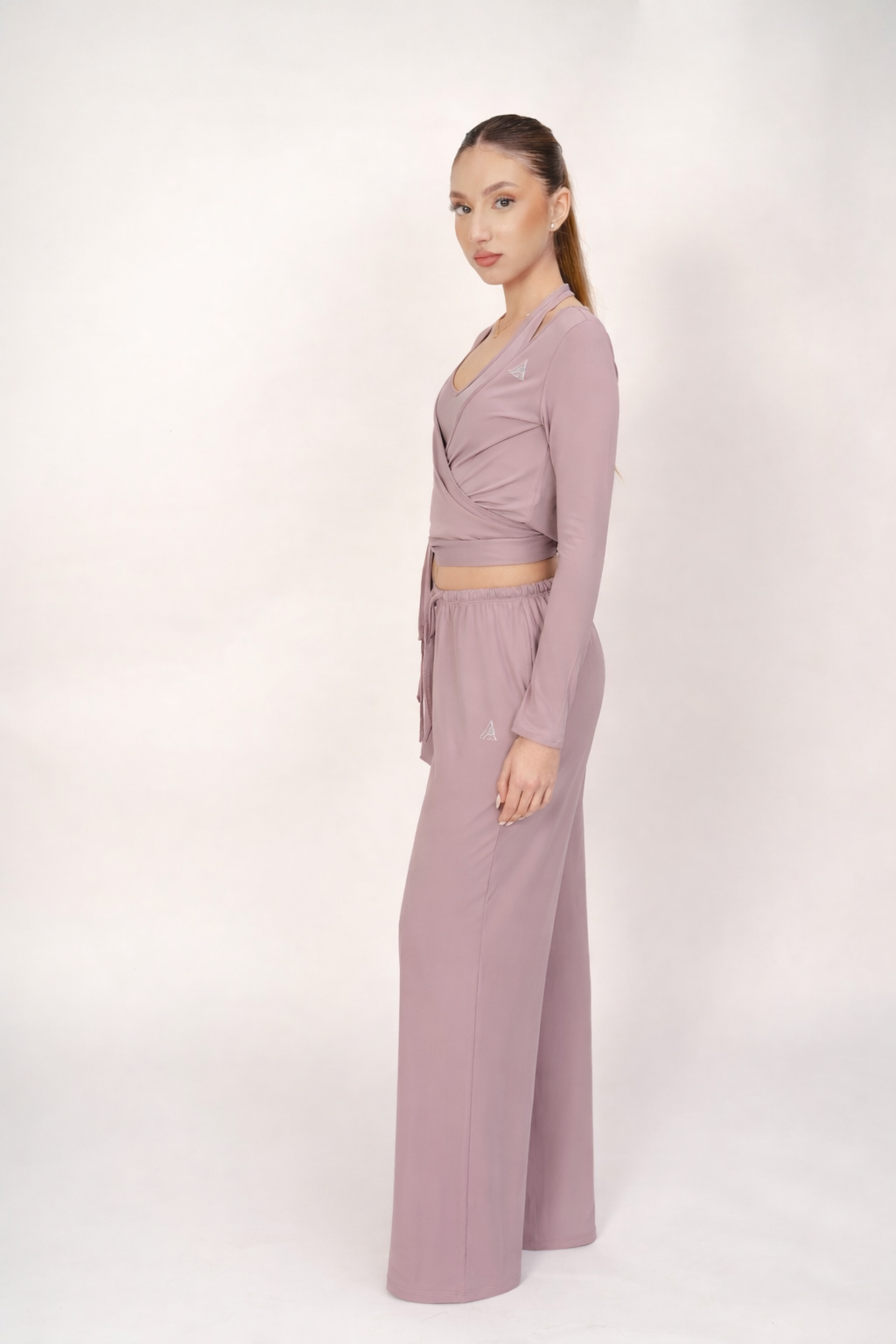 Compleu Sport-Chic 3 Piese – Maieu cu Burete, Bluză Balerină & Pantaloni Largi-  Mauve Rose ALORA