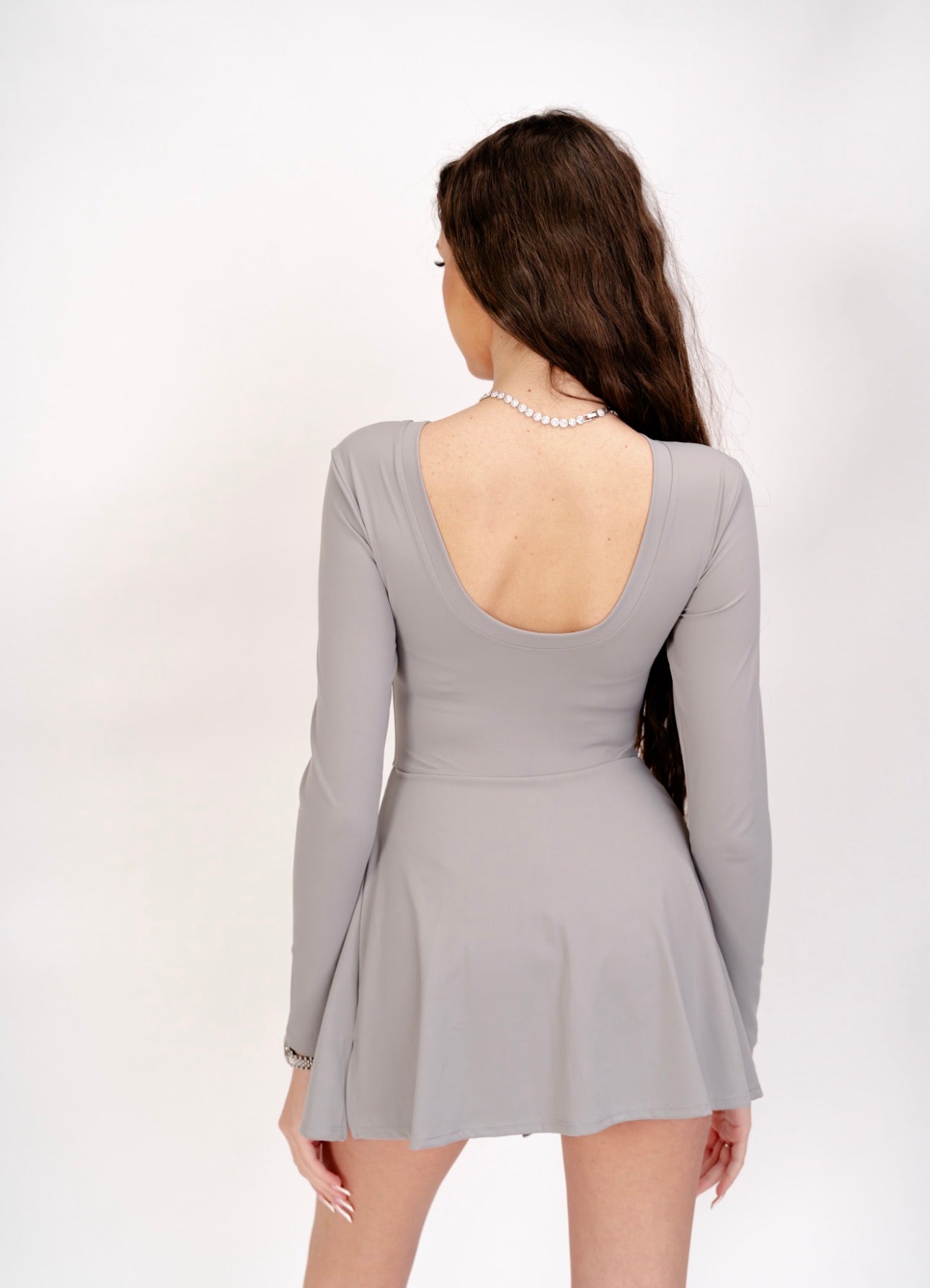 Salopetă sport cu efect de fustă – design 2 în 1, mânecă lungă - Warm Grey