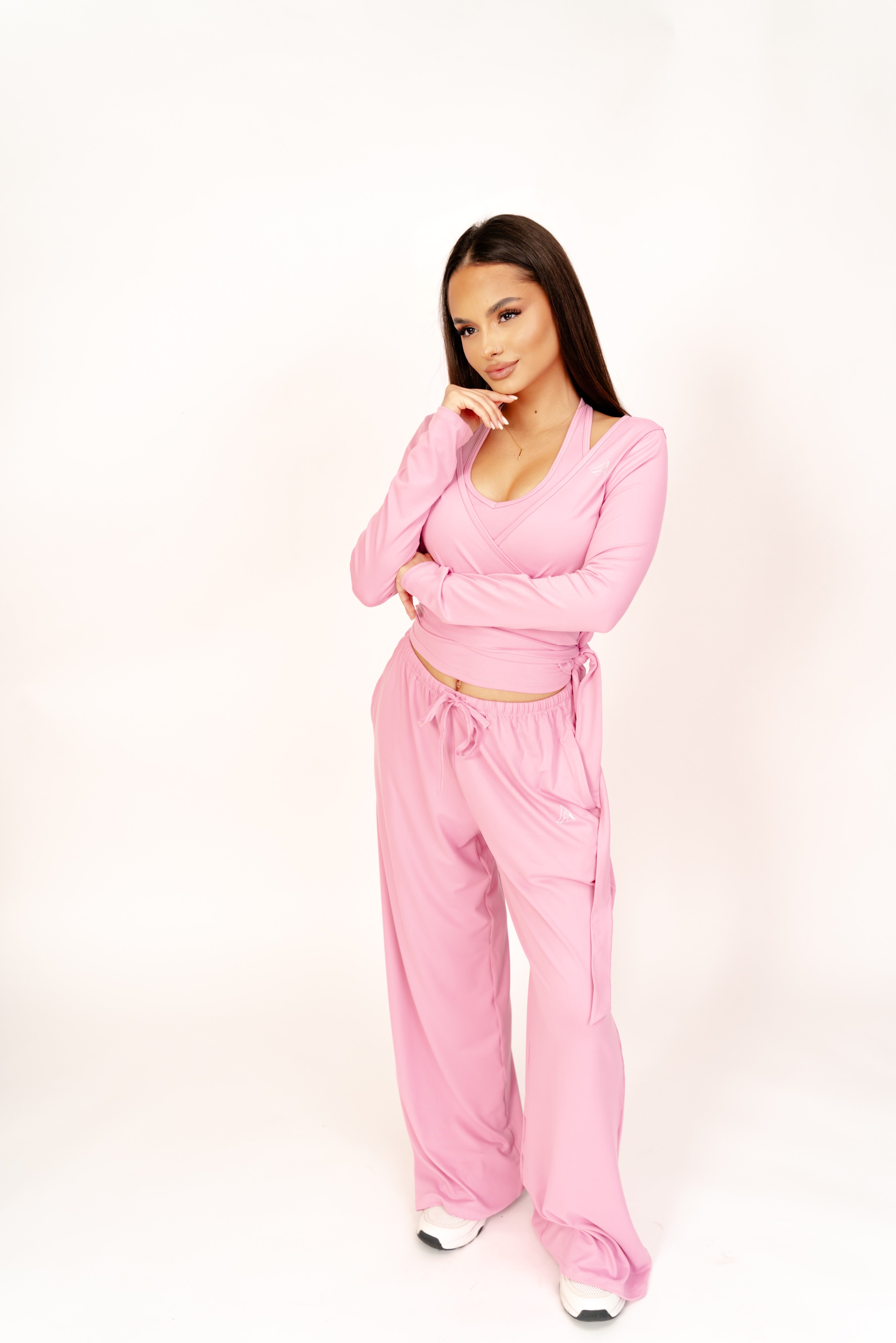 Compleu Sport-Chic 3 Piese – Maieu cu Burete, Bluză Balerină & Pantaloni Largi- Candy  ALORA