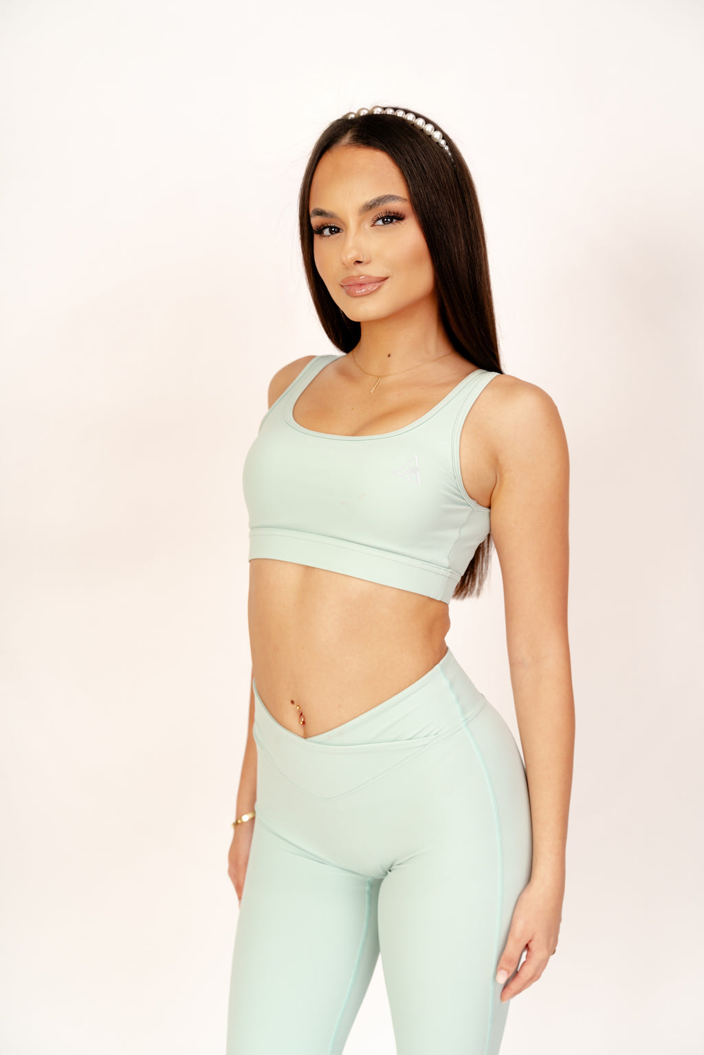 Set Active light aqua green 2 Piese – Bustieră cu Burete & Pantaloni V-Shape